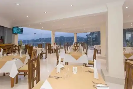 Sandriana Lake View - 10