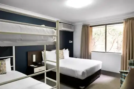 175 Westmead - 2