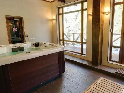 ZimaSnow Ski & Spa Club - 16