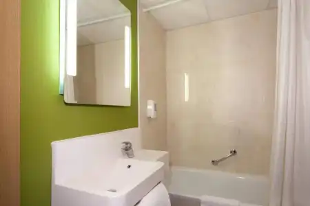 B&B Nîmes Ville Active - 29