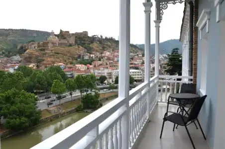 Old Metekhi - 74