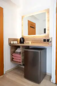 Athens Studios - 126