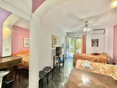 Sun Rose Apartments - 246