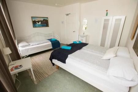 Central Guesthouse Reykjavík - 41