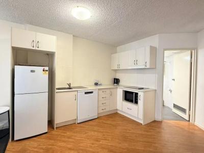 The Summit Apartments - 25
