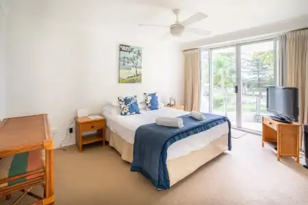 Cashelmara Beachfront Apartments - 84
