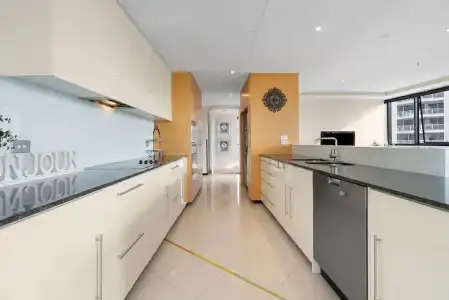 Aria Apartments - 583