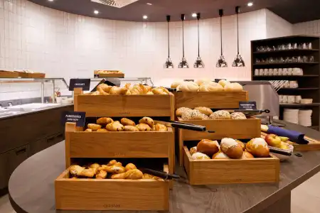 Hampton by Hilton Regensburg - 10