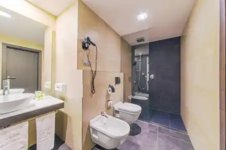 NH Bratislava Gate One - 8