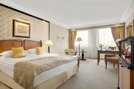Kempinski Corvinus Budapest - 40