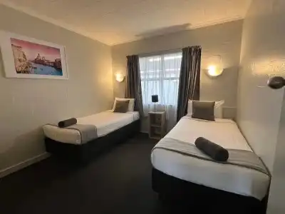 Kensington Motel - 45