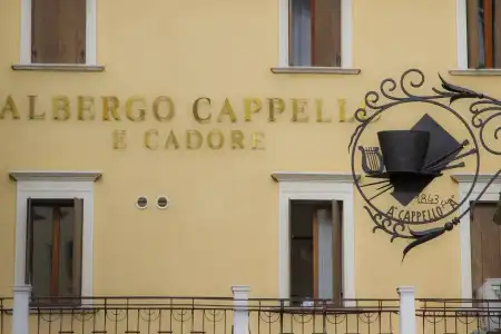 Albergo Cappello e Cadore - 0