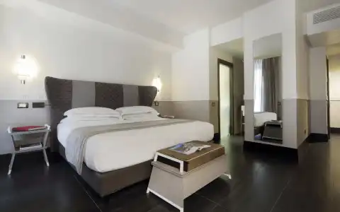 Unica Suites Rome - 4