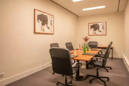 VIP Executive Art's - 43