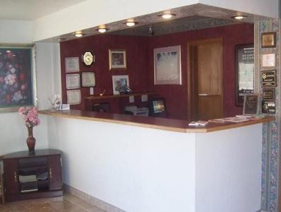 Red Carpet Inn Medford - 1