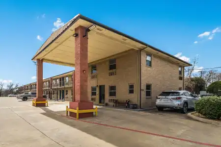 Motel 6 Dallas - 9