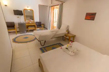 Acacia Dahab - 26
