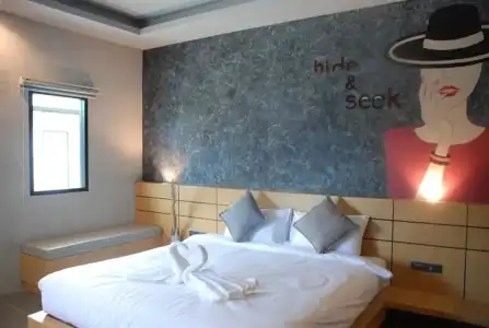 Hide & Seek Resort - 14