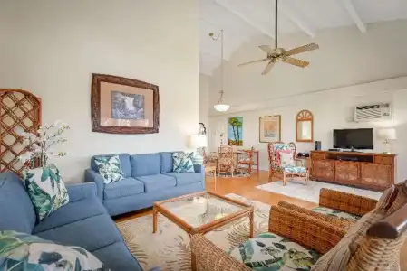 Aston Maui Hill - 104