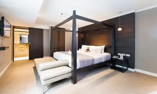 S15 Sukhumvit - 55