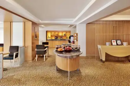 Courtyard by Marriott Chennai - 27