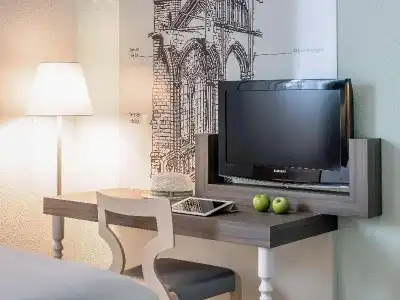 ibis Styles - 49