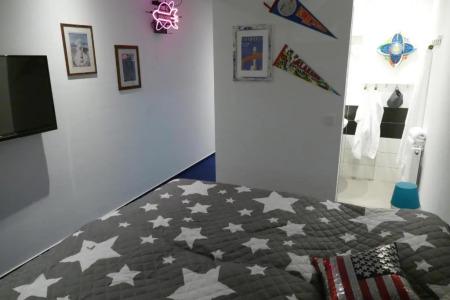 Road Stop Neandertal - 35