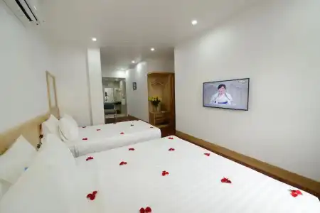 Blue Hanoi Inn City - 36