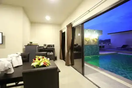 Gu Patong - 52