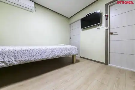 Seoul Station R Guesthouse - 33