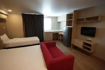 Baan Tanwa - MRT Ratchadapisek - 41