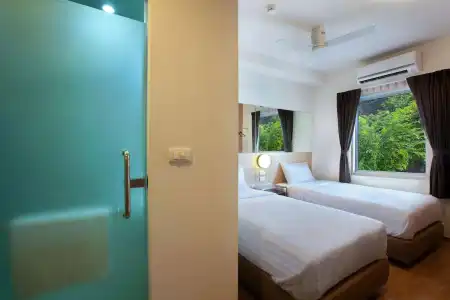 Easy Planet Phuket, Patong - 49