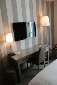 Hôtel Saint Cyr Etoile - 134