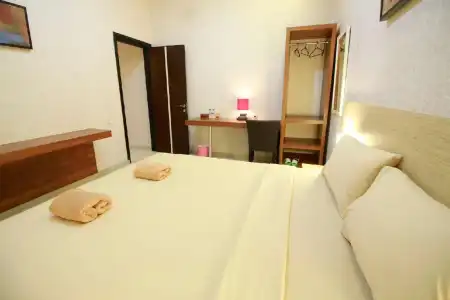 Savita Garden Inn - 15