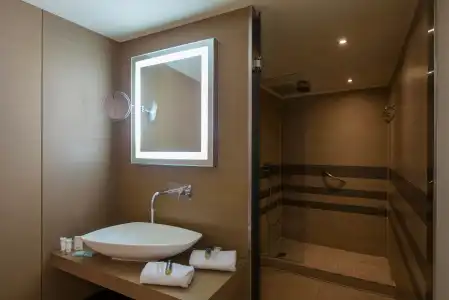 The Ixian Grand & All Suites - 12