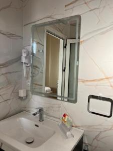 Arial Penthouse Suites - 234