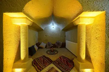 Serenus Cave Suites - 21