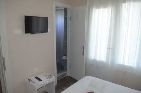 Tunc Otel - 42