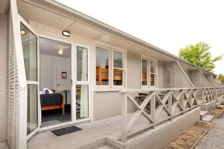 Queenstown TOP 10 Holiday Park - 75