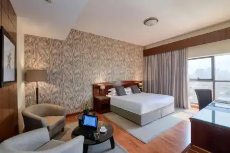 Majestic City Retreat - 33