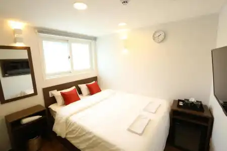 TRIPSTAY Myeongdong - 26