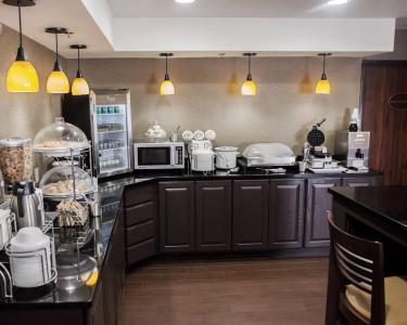 Garner Topeka West, by IHG - 14