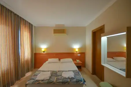 Select Suite & Apart - 20