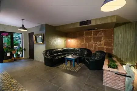 Old Side Boutique - 14