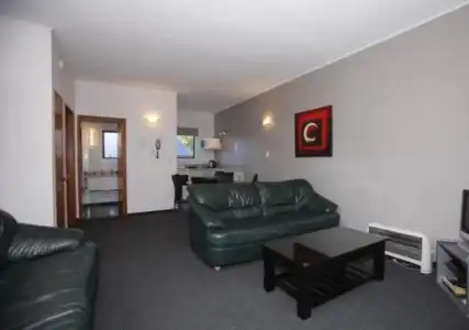 Kings Gate Motel - 2