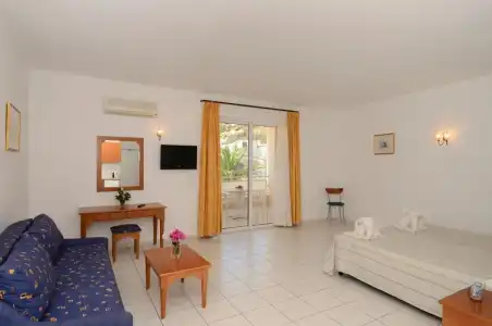 Costas & Chrysoula - 36