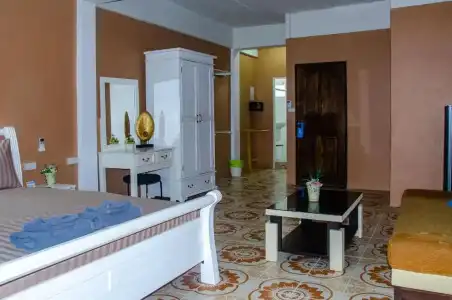 Allstar Guesthouse - 42