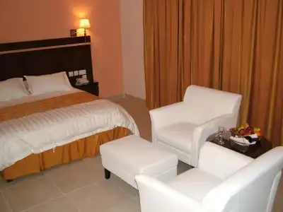 Dead Sea Marriott Resort & Spa - 4