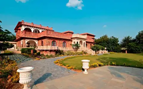 Khas Bagh - 11