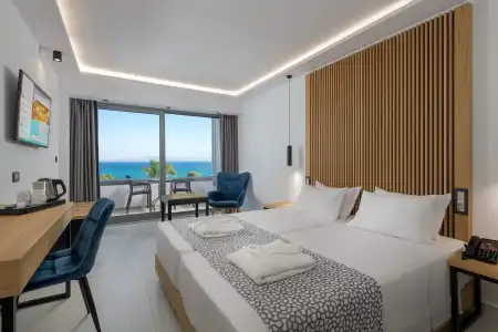 Oceanis Beach - 64